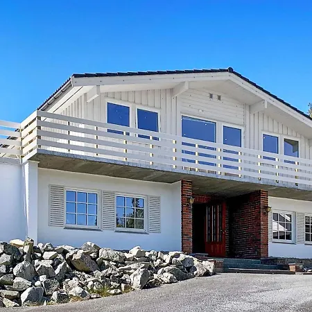 Holiday Home Fitjar *