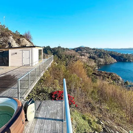 Holiday Home Fitjar Holiday home *