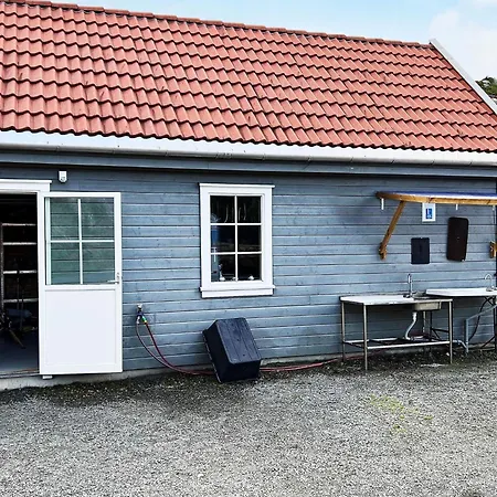 Semesterbostad 12 Person In Fitjar