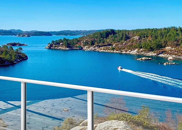 12 Person In Ferienhaus *