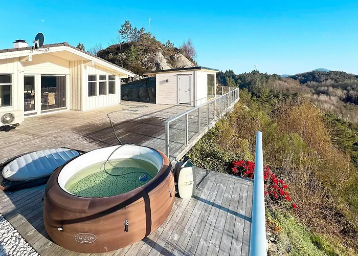 Dom wakacyjny 12 Person In Fitjar